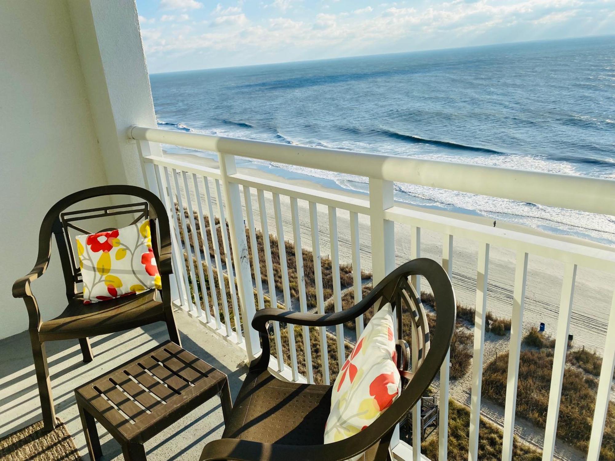Camelot By The Sea Ocean Front Condo Мертл-Біч Екстер'єр фото