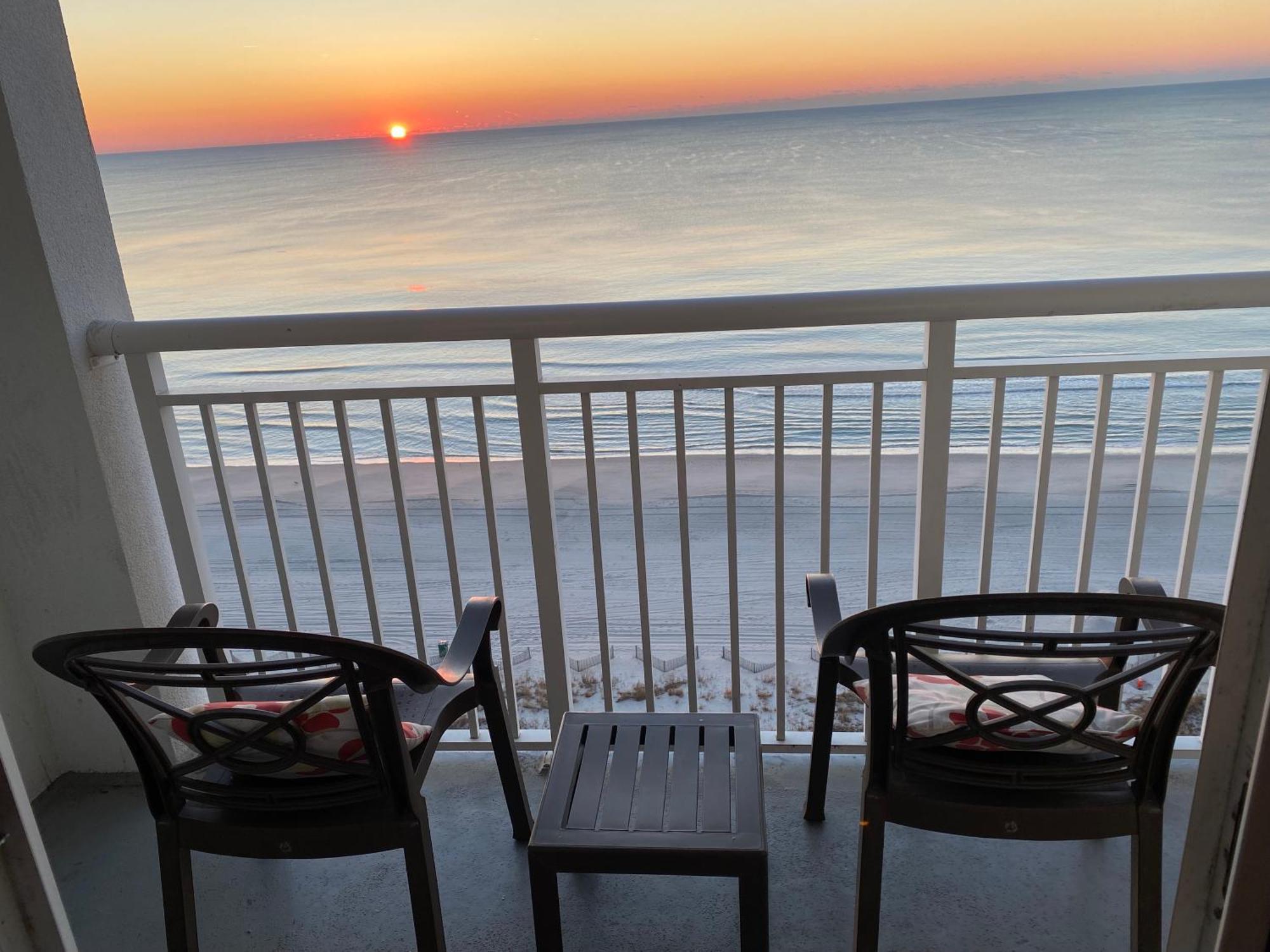 Camelot By The Sea Ocean Front Condo Мертл-Біч Екстер'єр фото
