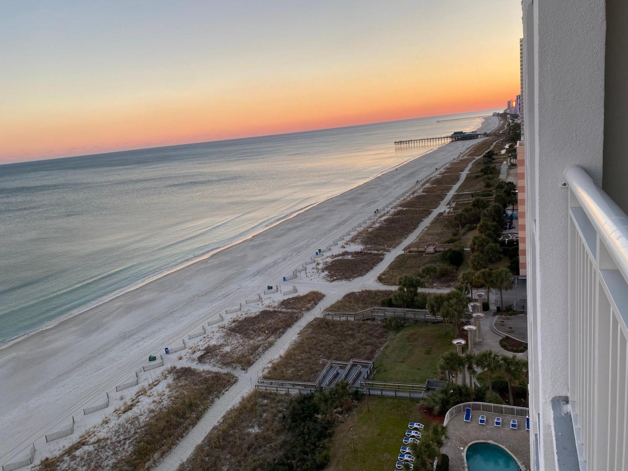 Camelot By The Sea Ocean Front Condo Мертл-Біч Екстер'єр фото